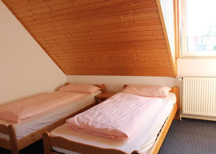 Glueckshaus Lägenhet *